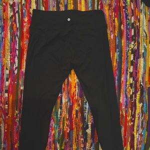 Lululemon - black leggings - size 14